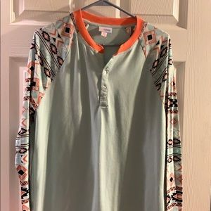 Lularoe Mark XS Tee